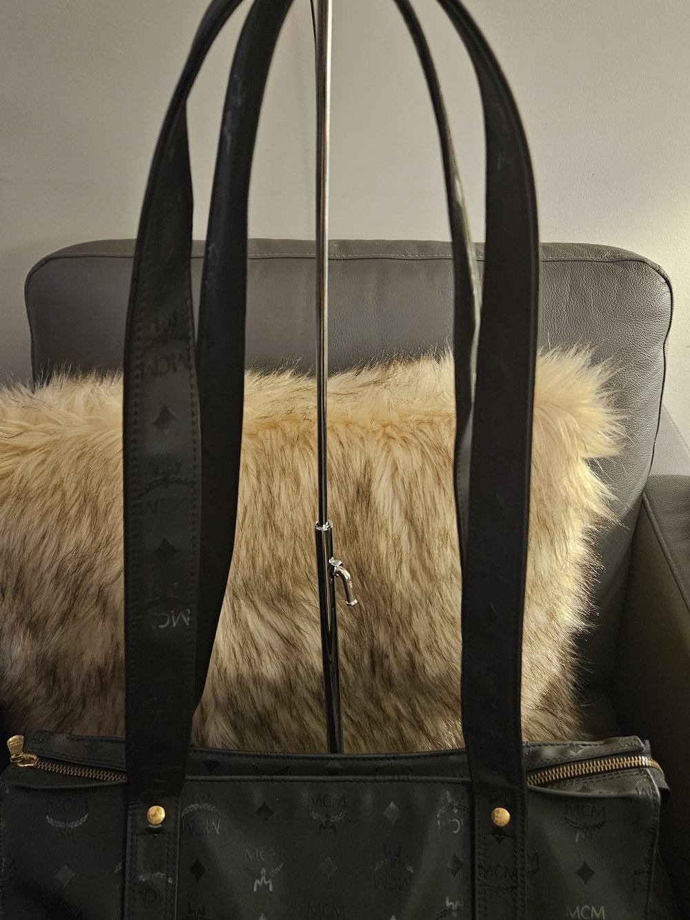 MCM Nylon Jumbo Tote - Picture 5 of 10